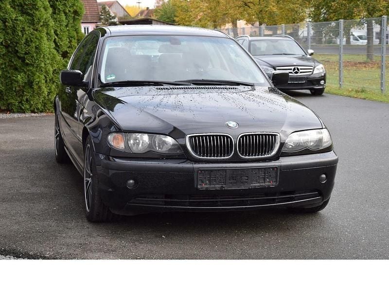 Gebraucht BMW 320 150 PS (110 kW) 2004 Schwarz Limousine