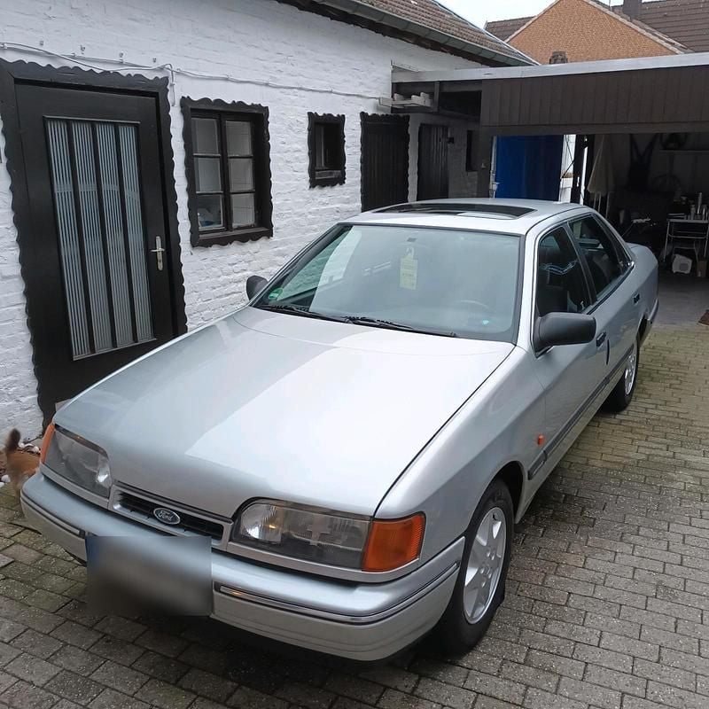 Gebraucht Ford Scorpio 120 PS (88 kW) 1990 Silber Limousine
