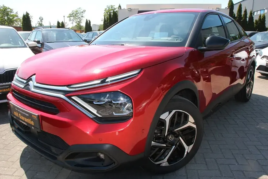 Gebraucht Citroën C4 Feel 131 PS (96 kW) 2021 Rot SUV