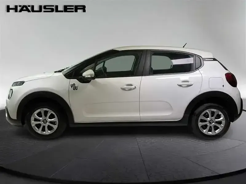 Używany Citroën C3 PureTech 83 KM (61 kW) 2024 Biały Hatchback