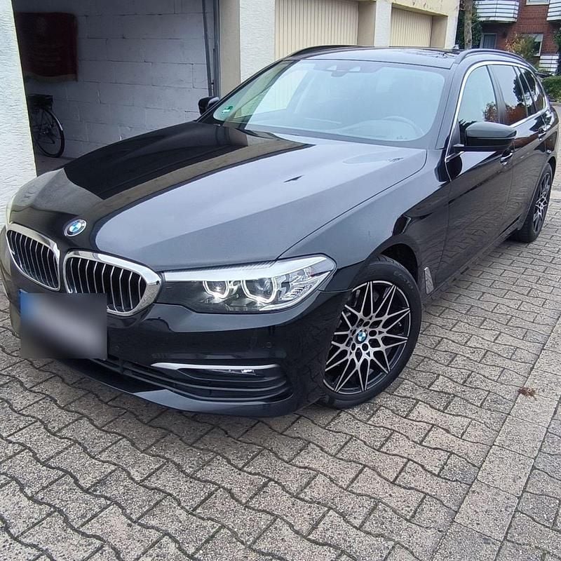 Gebraucht BMW 540 320 PS (235 kW) 2019 Schwarz Kombi