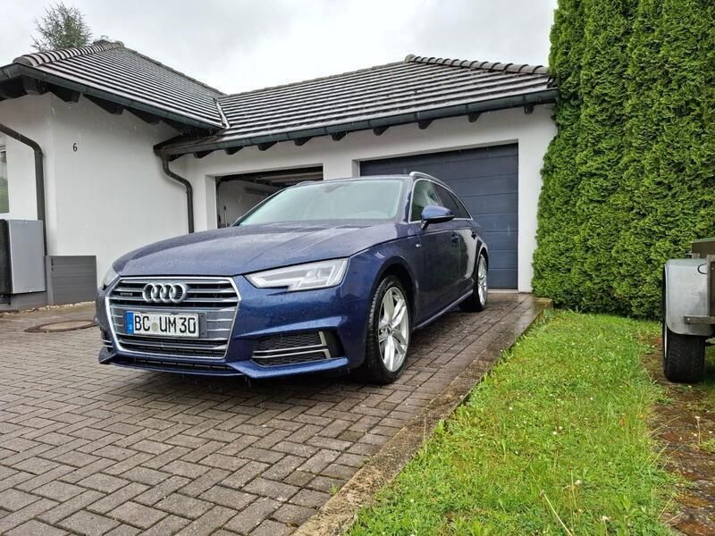 Blau Gebraucht 2018 Audi A4 S-Line Kombi | 18.200 € (Guter Preis) - Bild 1/4