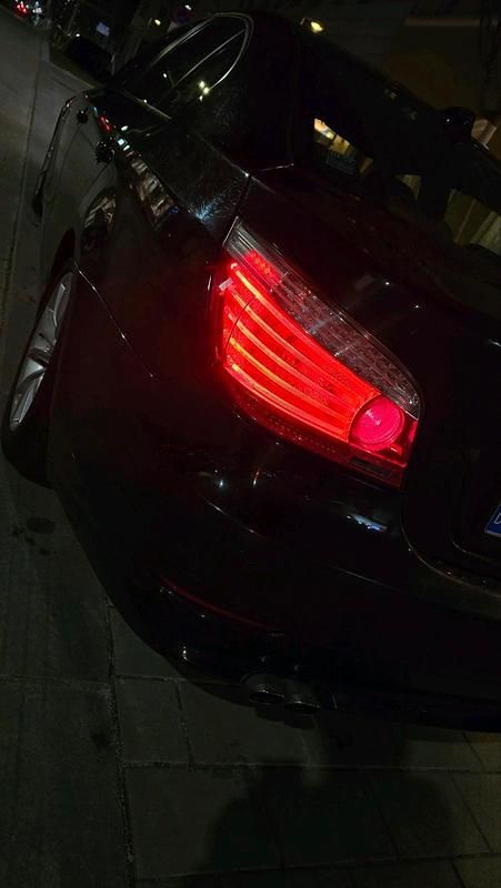 Gebraucht BMW 525 197 PS (144 kW) 2008 Schwarz Kleinwagen