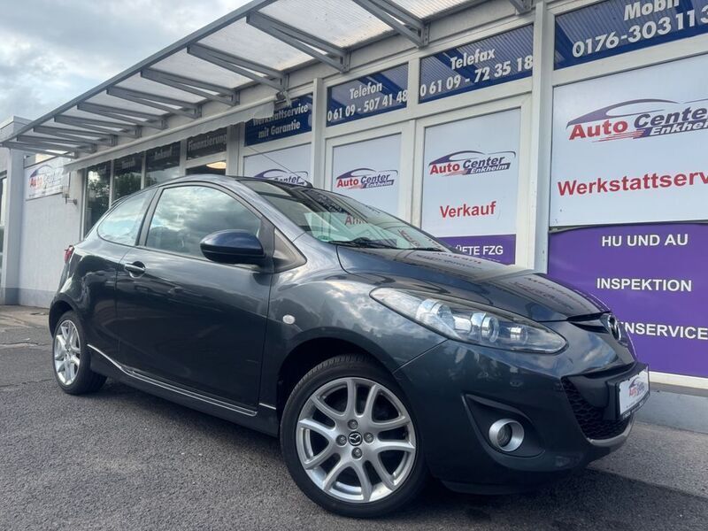 Grau Gebraucht 2013 Mazda 2 Inclusive Limousine | 5.699 € (Fairer Preis) - Bild 1/4