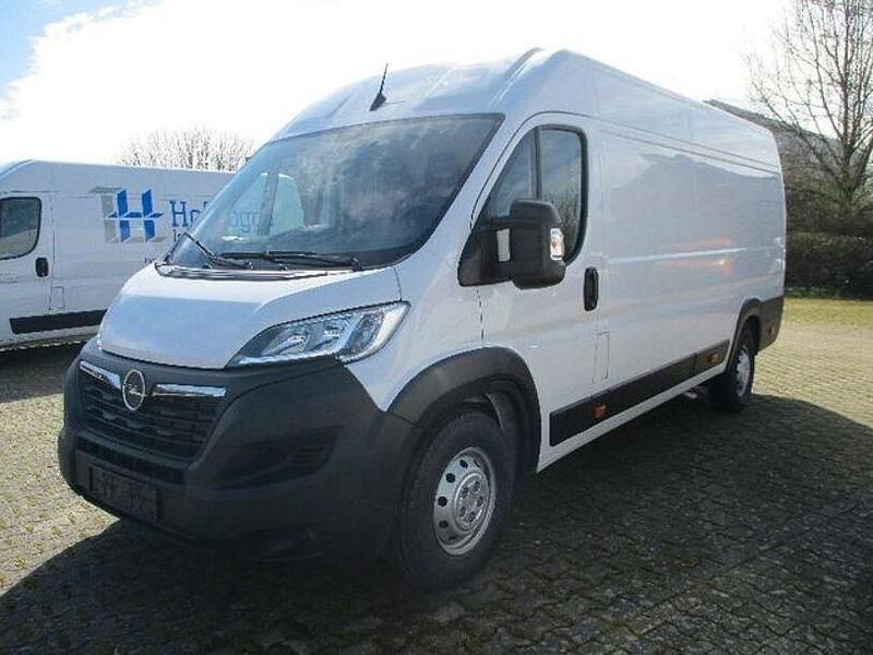 Gebraucht Opel Movano 140 PS (102 kW) 2022 Weiss Van