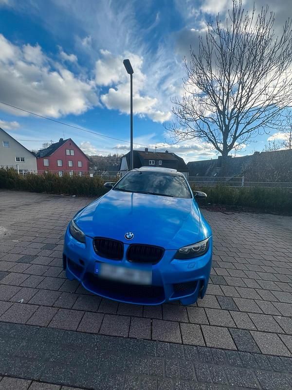Gebraucht BMW 325 218 PS (160 kW) 2006 Blau Coupé