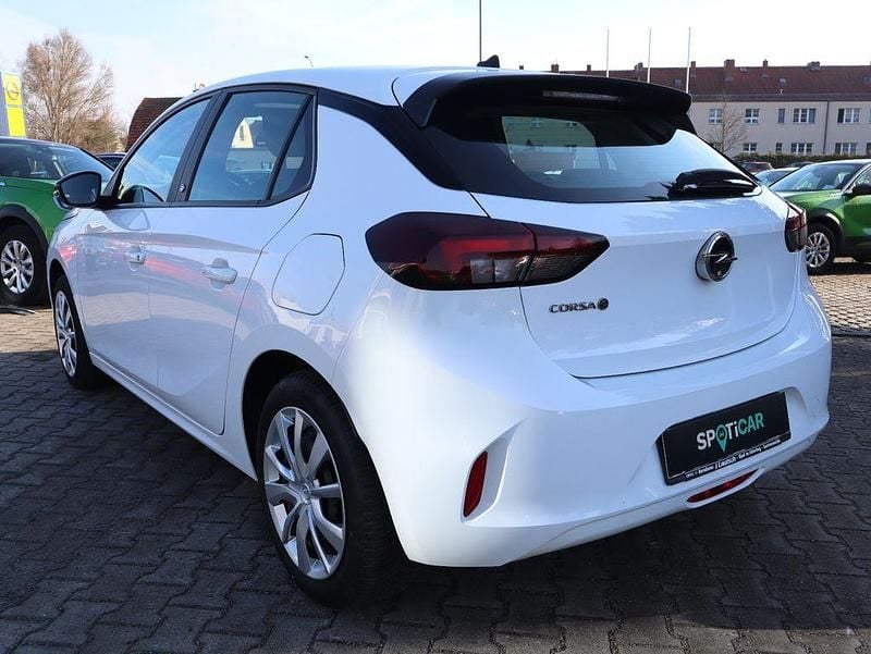Gebraucht Opel Corsa-e Edition 100 kW (136 PS) 2022 Weiß Kleinwagen