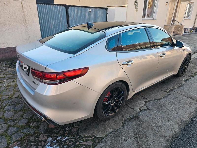 Gebraucht Kia Optima GT 245 PS (180 kW) 2017 Silber Limousine