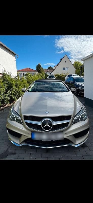 Gebraucht Mercedes E500 408 PS (300 kW) 2015 Gold Cabrio