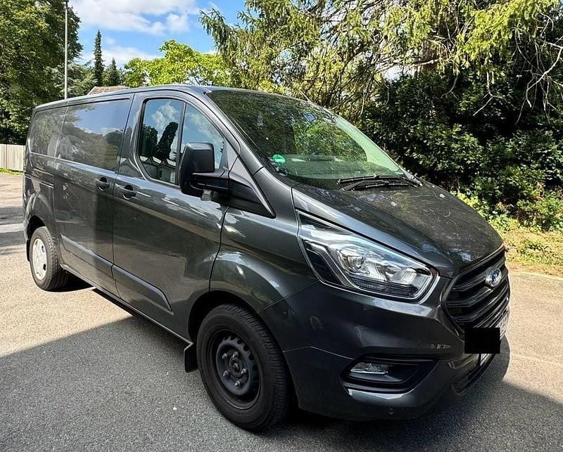 Gebraucht Ford Transit Custom 105 PS (77 kW) 2019 Grau Van / Kleinbus