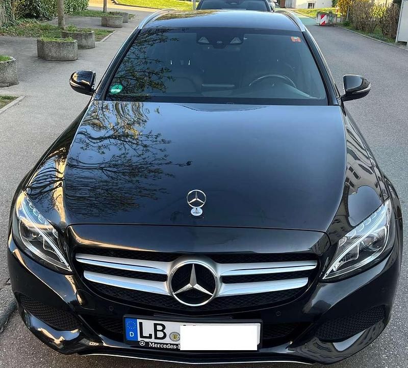Schwarz Gebraucht 2015 Mercedes C220 Avantgarde Kombi | 12.290 € (Teuer) - Bild 1/4