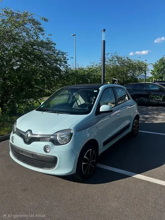 Używany Renault Twingo Dynamique 71 KM (52 kW) 2014 Niebieski Hatchback