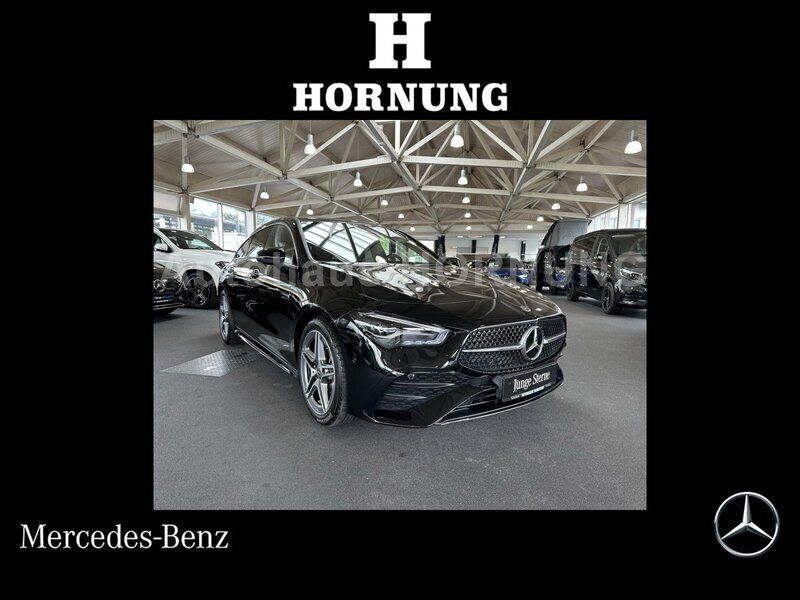 Metalliclack kosmosschwarz Gebraucht 2024 Mercedes CLA200 AMG Kombi | 35.900 € (Fairer Preis) - Bild 1/3