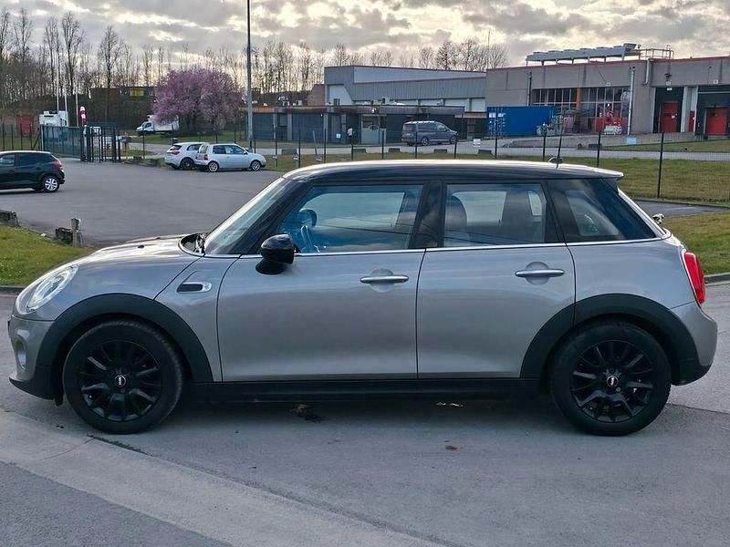 Gebraucht Mini Cooper Sport 136 PS (100 kW) 2017 Kleinwagen