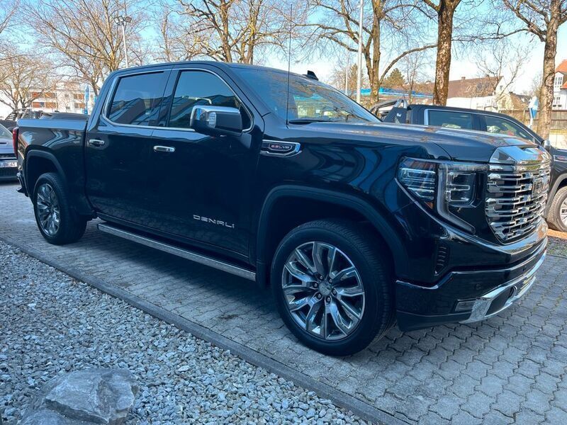 Schwarz Neu 2025 GMC Sierra SUV | 94.900 € (Guter Preis) - Bild 1/4