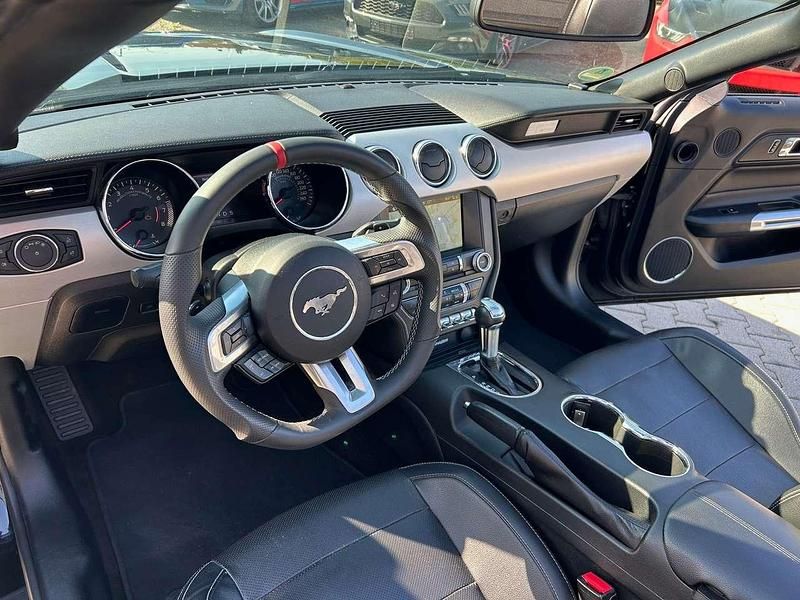 Gebraucht Ford Mustang Premium 317 PS (233 kW) 2017 Schwarz Cabrio