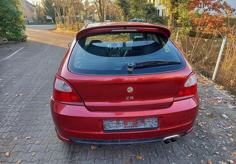 Gebraucht MG ZR 160 PS (117 kW) 2005 Rot Kleinwagen