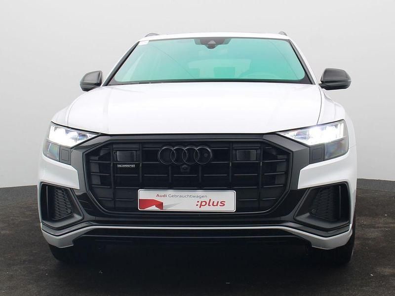 Gebraucht Audi Q8 Competition 286 PS (210 kW) 2022 Gletscherweiß metallic SUV