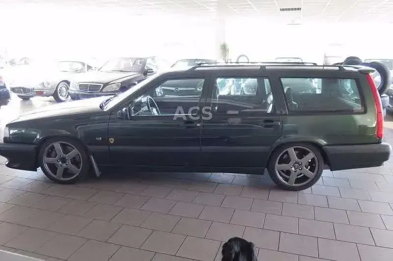 Gebraucht Volvo 850 435 PS (319 kW) 1995 Grün Kombi