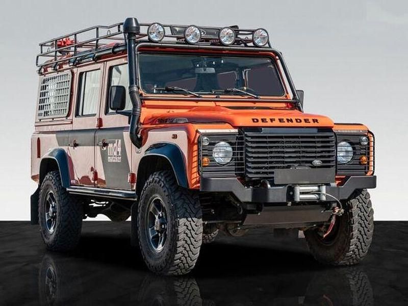 Orange Gebraucht 2016 Land Rover Defender SUV | 85.110 € - Bild 1/4