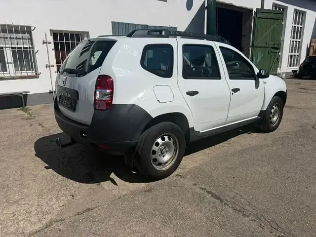 Gebraucht Dacia Duster Ice 90 PS (66 kW) 2015 Weiß SUV