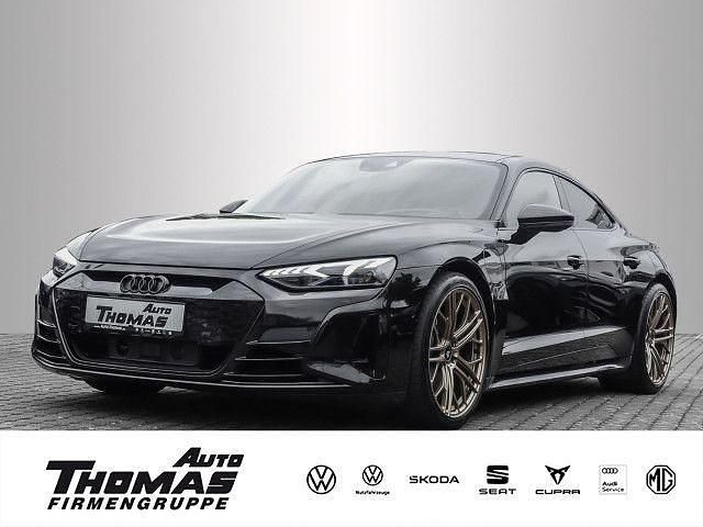 Mythosschwarz metallic Gebraucht 2022 Audi e-tron GT quattro Sport Limousine | 62.799 € (Teuer) - Bild 1/3