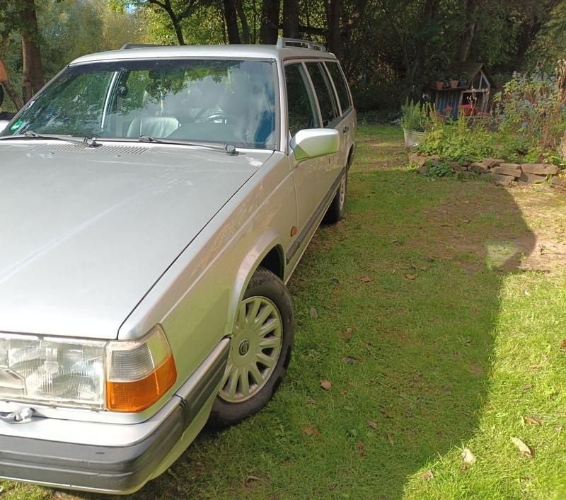 Gebraucht Volvo 940 135 PS (99 kW) 1996 Silber Kombi