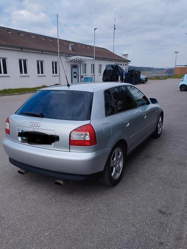 Second-hand Audi A3 210 CP (154 kW) 2002 Argintiu Hatchback