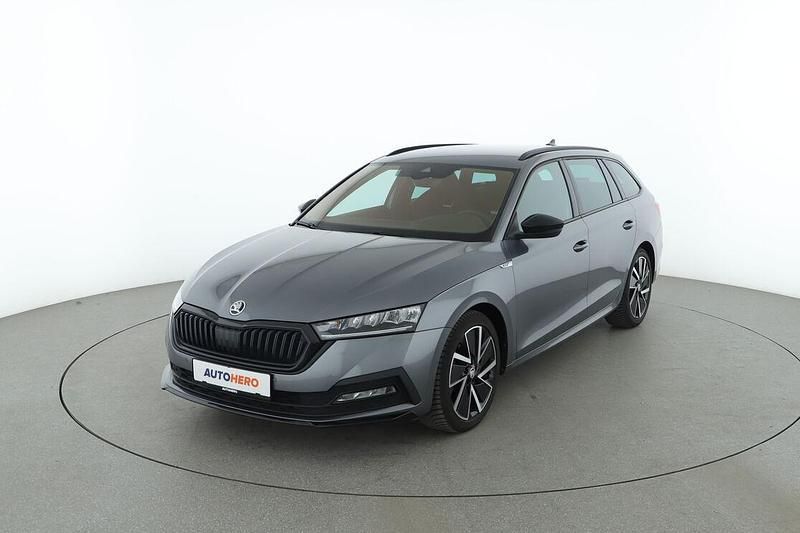 Grau Gebraucht 2022 Skoda Octavia SportLine Kombi | 25.200 € (Fairer Preis) - Bild 1/3