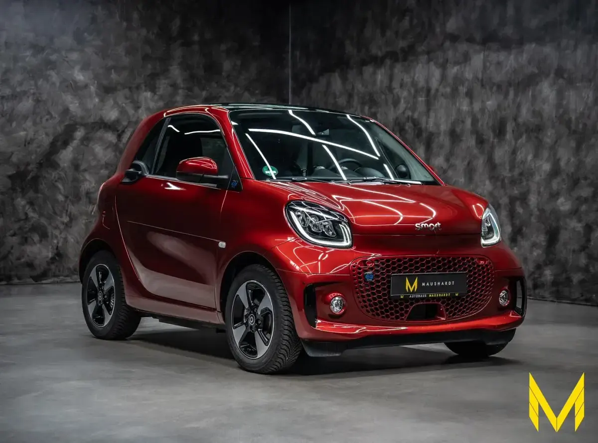 Gebraucht Smart ForTwo Coupé Passion Exclusive 60 kW (82 PS) 2024 Rot Coupé