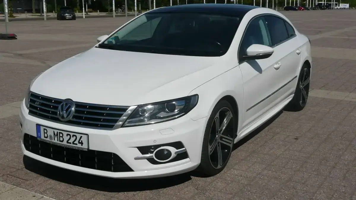 Usado VW CC 160 HP (117 kW) 2014 Branco Sedan