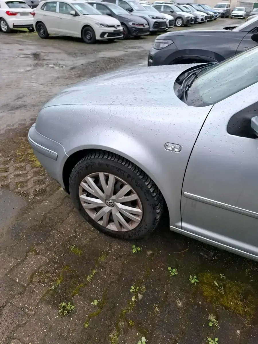 Occasion VW Bora Highline 150 ch (110 kW) 2003 Argent Berline