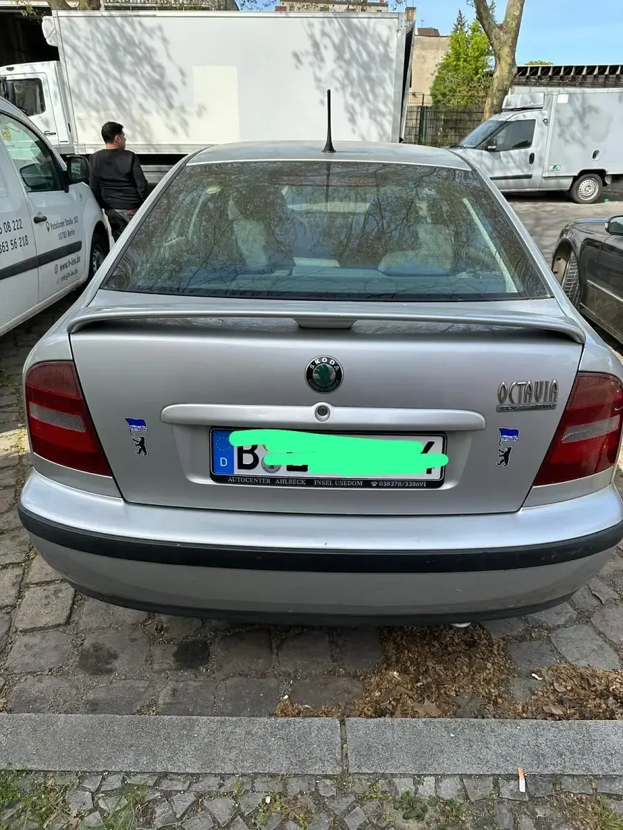 Gebraucht Skoda Octavia 125 PS (91 kW) 1999 Grau Limousine