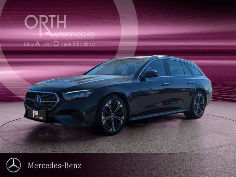 Grau Gebraucht 2024 Mercedes E220 Kombi | 46.849 € (Guter Preis) - Bild 1/4
