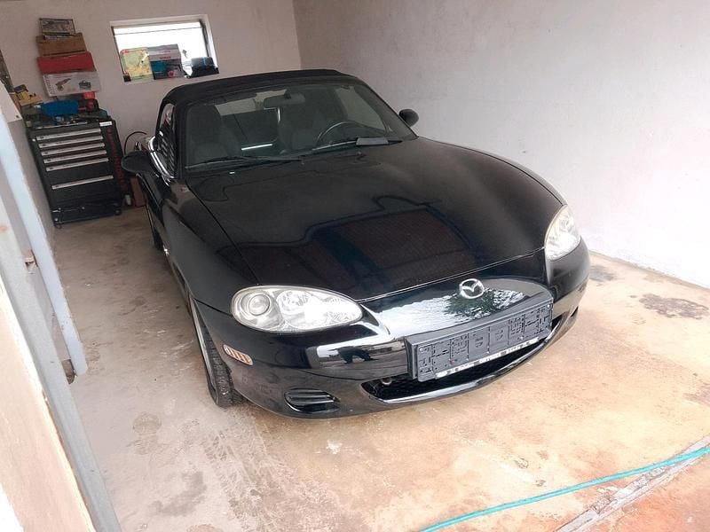 Schwarz Gebraucht 2003 Mazda MX5 Cabrio | 5.900 € (Guter Preis) - Bild 1/4
