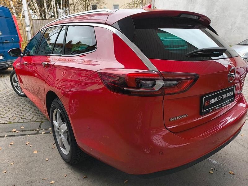 Gebraucht Opel Insignia 170 PS (125 kW) 2017 Rot Kombi