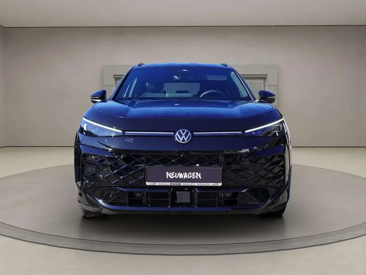 Nowe VW T-Roc Style 150 KM (110 kW) 2026 Czarny SUV