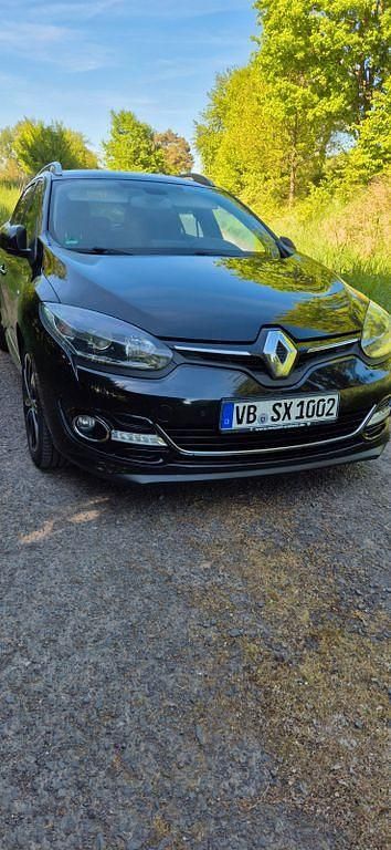 Schwarz Gebraucht 2015 Renault Mégane III Bose Edition Kombi | 6.500 € (Fairer Preis) - Bild 1/4
