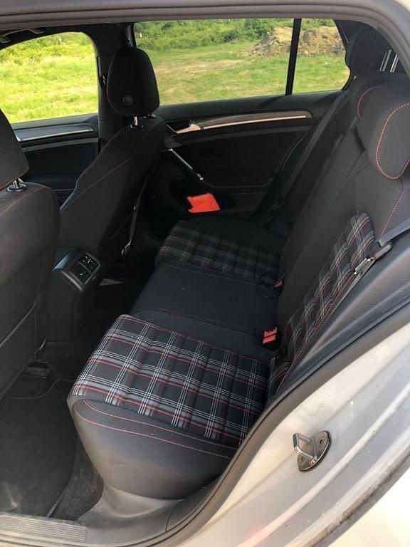 Gebraucht VW Golf VII GTI 230 PS (169 kW) 2018 Weiß Limousine