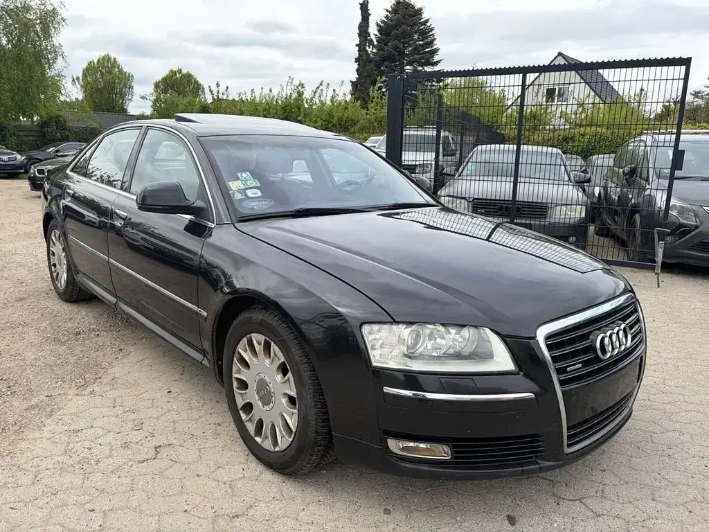 Gebraucht Audi A8 334 PS (245 kW) 2002 Schwarz Limousine