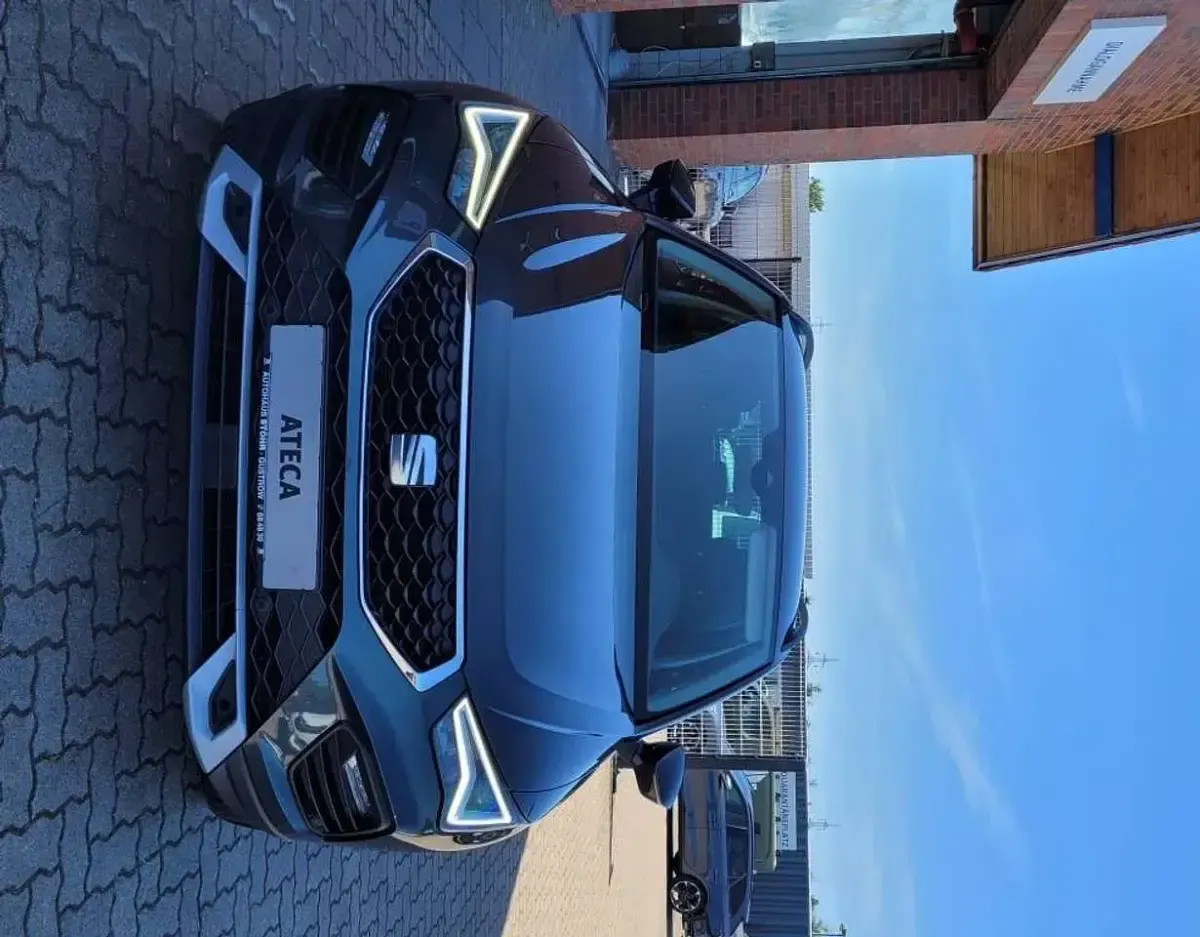 Gebraucht Seat Ateca Style 110 PS (80 kW) 2023 "camouflage" gr]n SUV