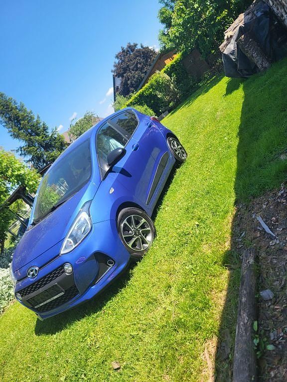 Gebraucht Hyundai i10 Passion 87 PS (63 kW) 2018 Blau Kleinwagen