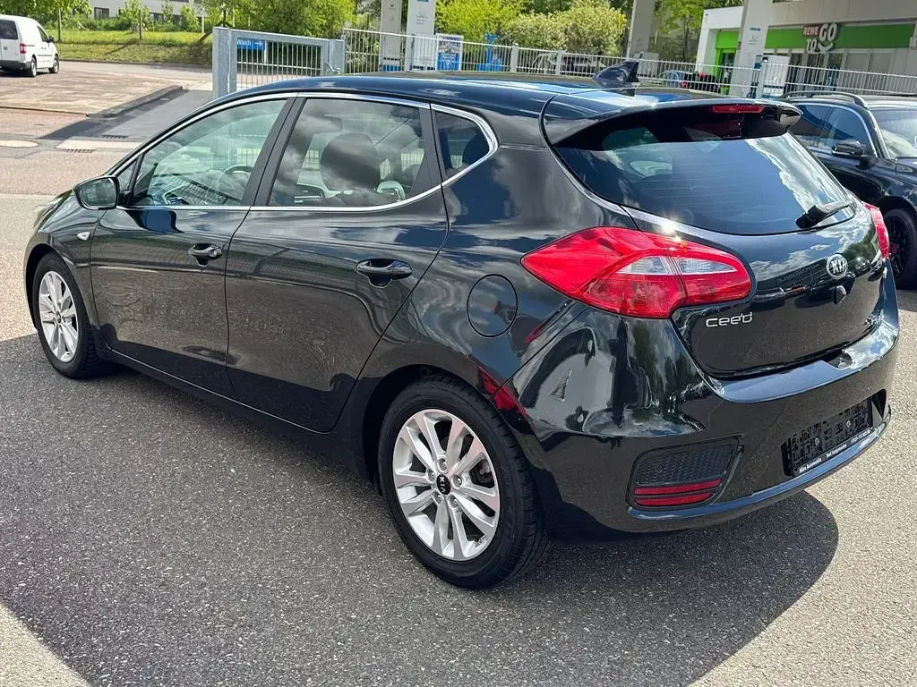 Occasion Kia Ceed 135 ch (99 kW) 2018 Noir Citadine