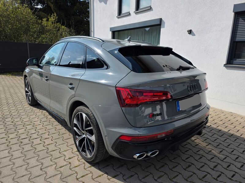 Grau Gebraucht 2022 Audi SQ5 Sportback Ambiente SUV | 48.890 € (Guter Preis) - Bild 1/4