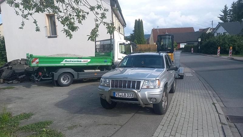 Gebraucht Jeep Grand Cherokee 163 PS (119 kW) 2004 Silber SUV