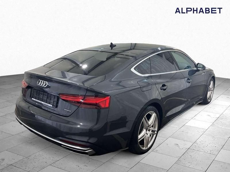 Gebraucht Audi A5 Sportback Advanced 204 PS (150 kW) 2021 Grau Kleinwagen