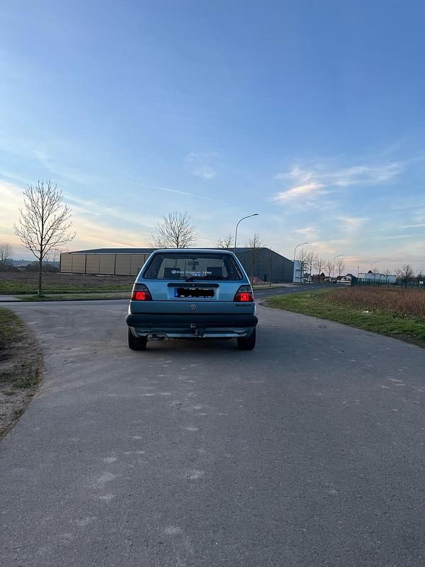 Gebraucht VW Golf II 75 PS (55 kW) 1990 Blau Kleinwagen