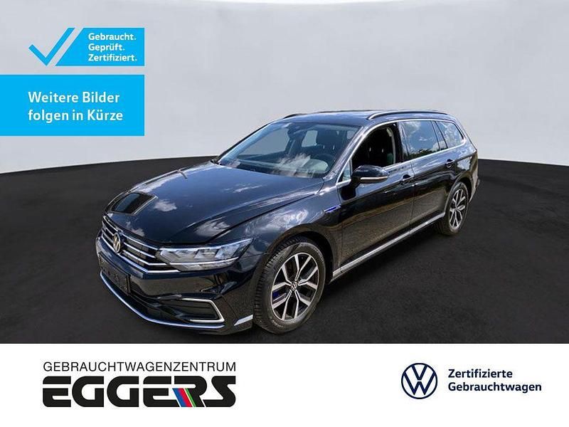 Schwarz Gebraucht 2022 VW Passat GTE Kombi | 27.950 € (Fairer Preis) - Bild 1/4