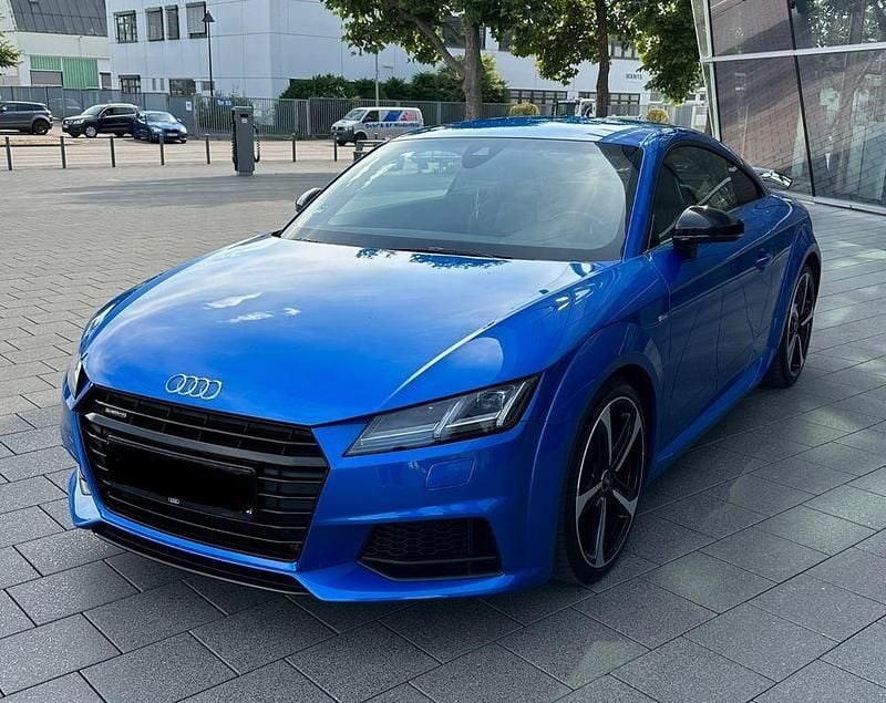 Blau Gebraucht 2017 Audi TT Ambiente Coupé | 25.000 € (Fairer Preis) - Bild 1/4