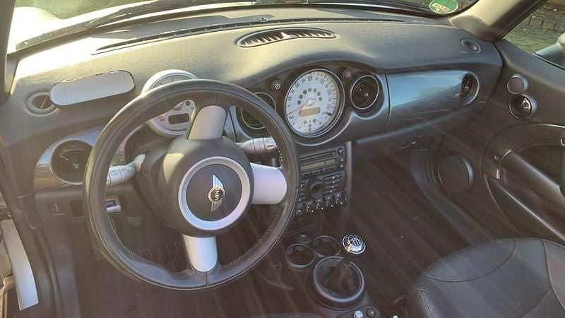 Second-hand Mini One Cabriolet 90 CP (66 kW) 2006 Gri Cabrio